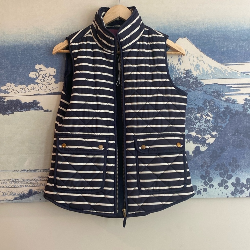 Savile Row Company London Size Small Blue & White Striped Sleeveless Vest NEW